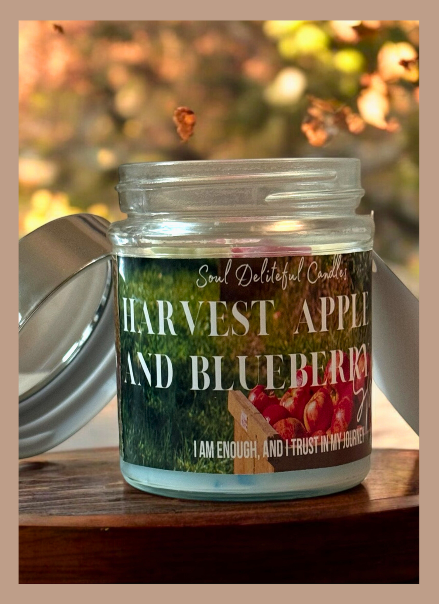 Harvest Apple and Blueberry Spice Candle